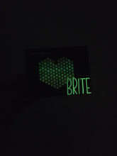 Load image into Gallery viewer, Lawn Fawn - Glow In The Dark Embossing Powder