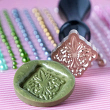 Load image into Gallery viewer, Honey Bee Stamps - Wax Stamper - Fleur-De-Lis