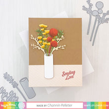 Load image into Gallery viewer, Waffle Flower - Stems Die