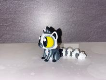 Load image into Gallery viewer, Ferocious Flexi Lemur
