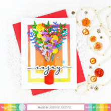 Load image into Gallery viewer, Waffle Flower - Stems Die
