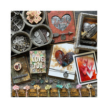 Load image into Gallery viewer, Tim Holtz - Distress Mica Crayon Pearl Holiday Set #1 TSCK78258
